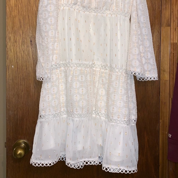 ✨White Dress ✨ - Picture 4 of 6